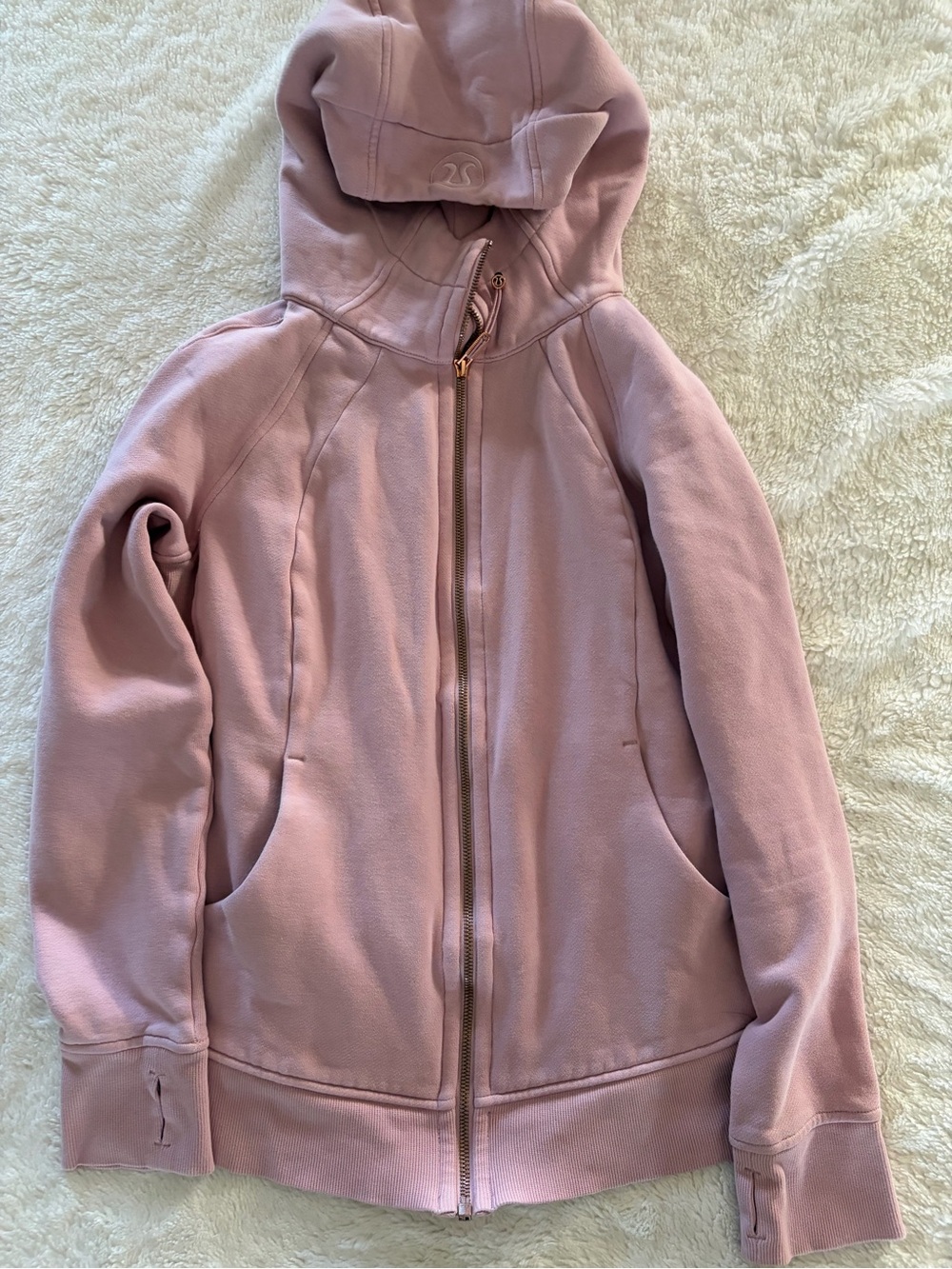 Lululemon Scuba Full-Zip Hoodie
Pink Haze / Rose Gold